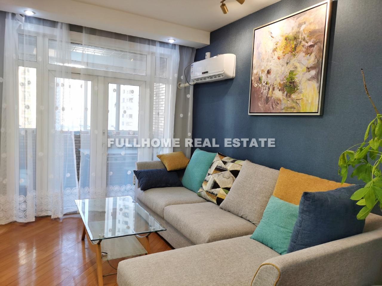 Nan Xi Apartment - 2 bedroom apartment in Shanghai, Xujiahui, Downtown