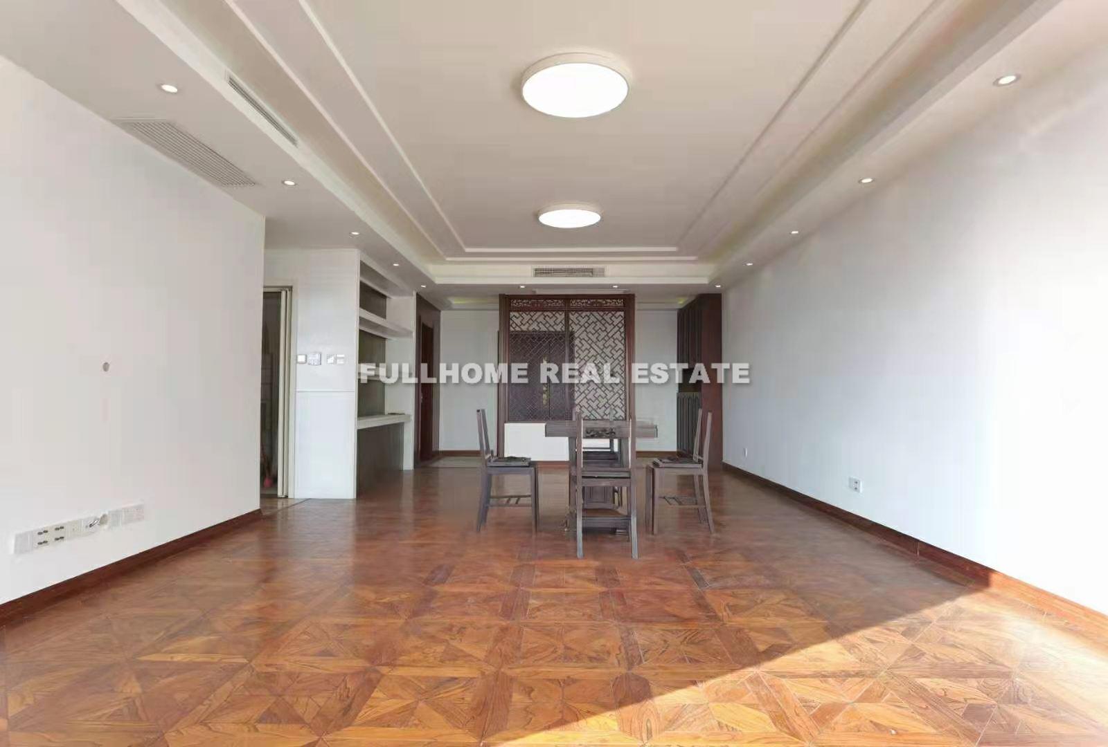 Palace Court - 3 bedroom apartment in Shanghai, FFC, Downtown
