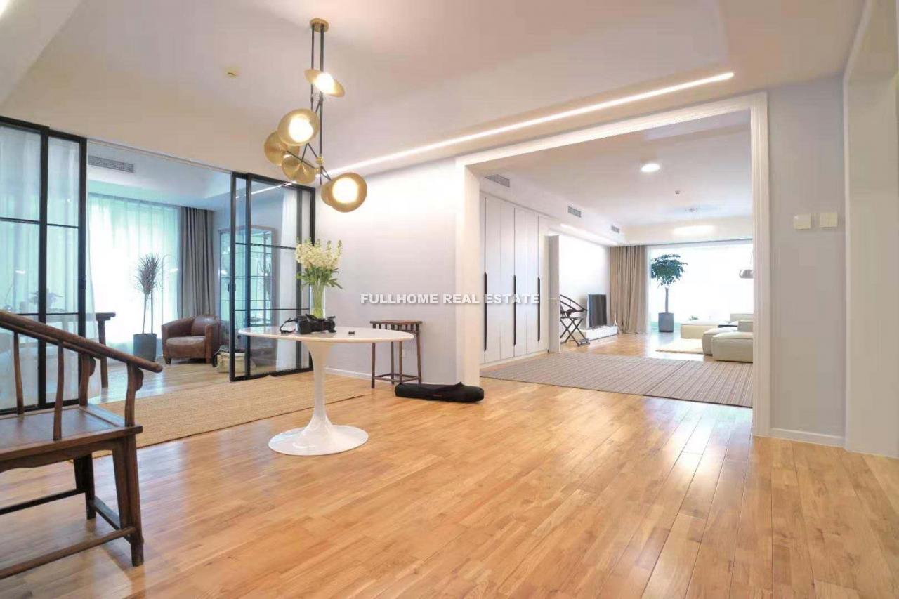 Global Trade Mansion - 4 bedroom apartment in Beijing, CBD