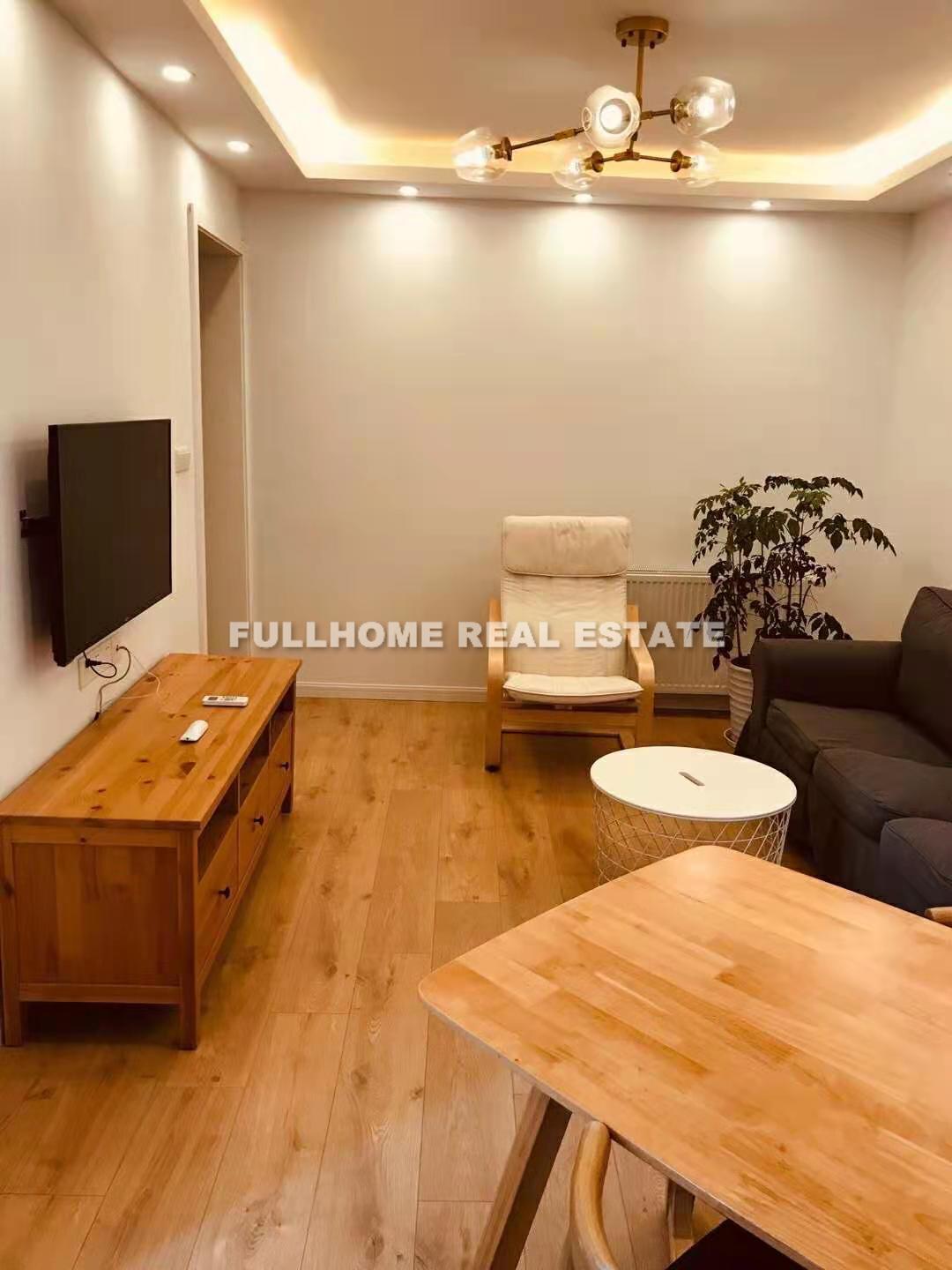 Lane1-500 Tianping Road Old House - 1 bedroom apartment in Shanghai, Xujiahui, Downtown