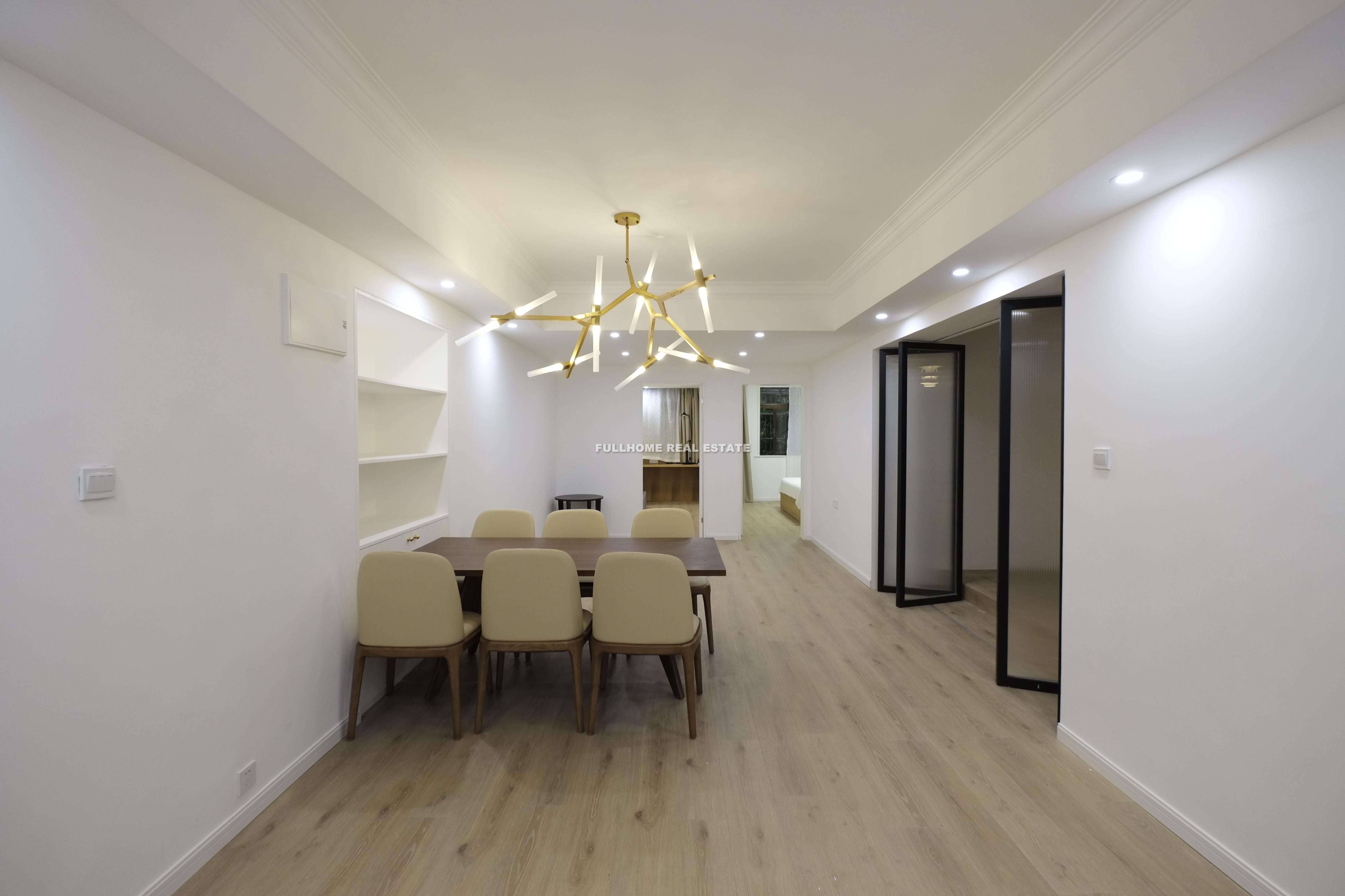 Zhonghui Apartment - 4 bedroom apartment in Shanghai, FFC, Downtown