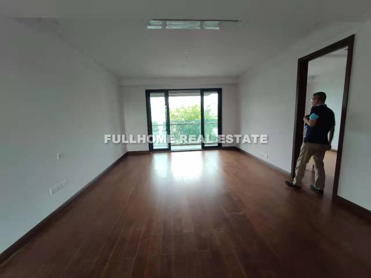 Hongqiao Rongjing - 3 bedroom apartment in Shanghai, Qingpu, Suburb