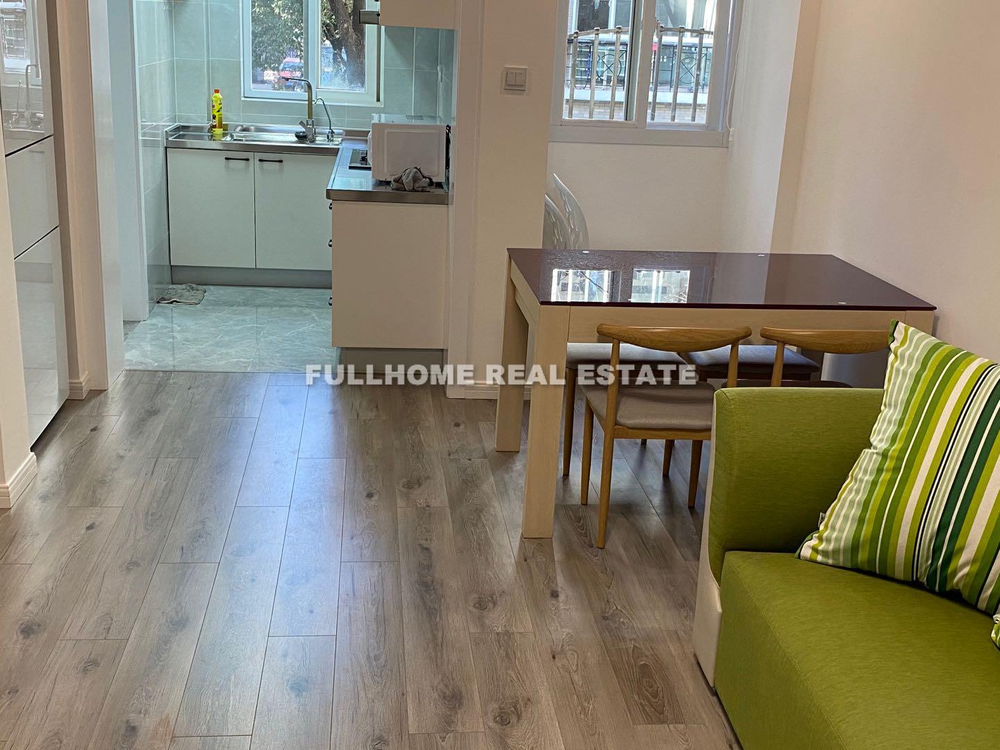 Xin Fu Kang Li - 1 bedroom apartment in Shanghai, Jing An, Downtown