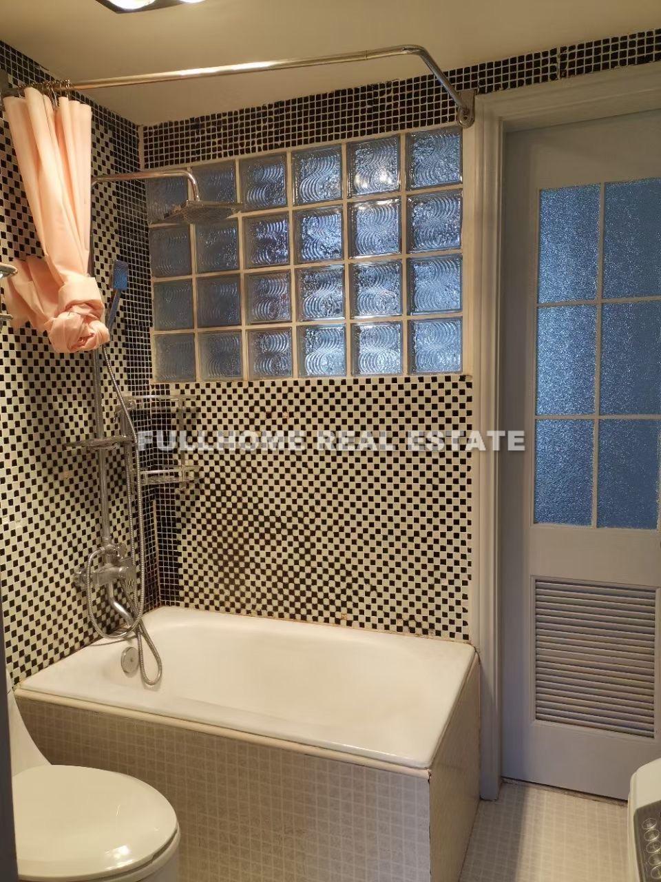 Lane 1-500 Wukang Road Old House - Interior view 5, Shanghai rental property