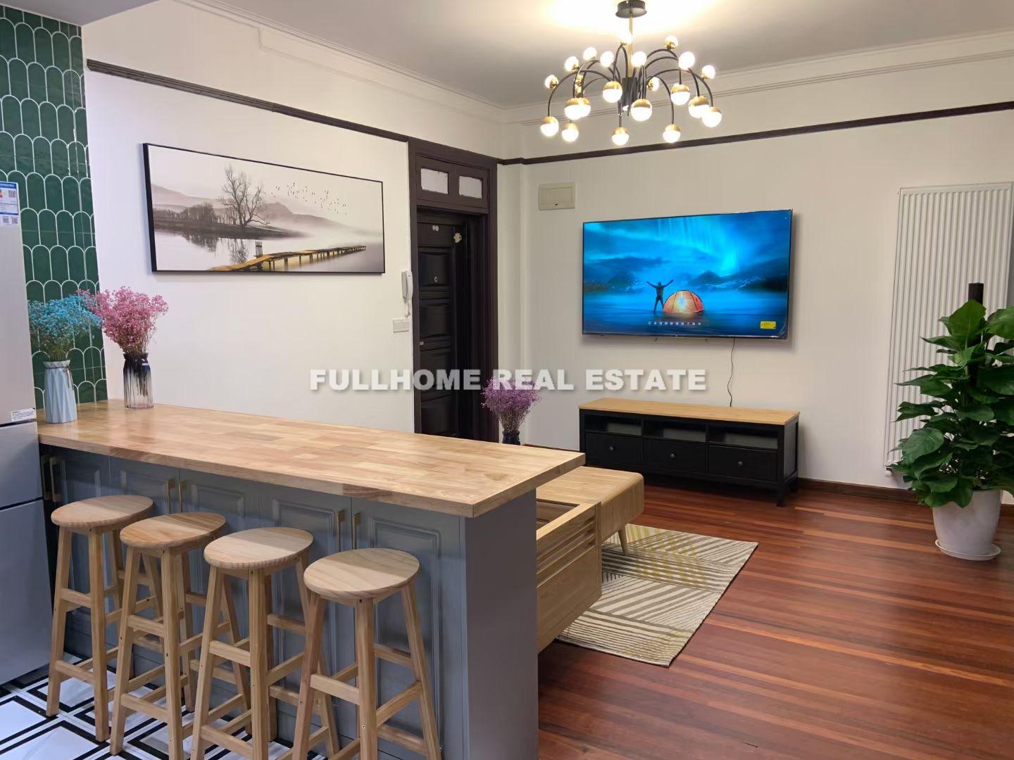 Lane 1-500 Ruijin 1st Road Old House - 2 bedroom apartment in Shanghai, FFC, Downtown