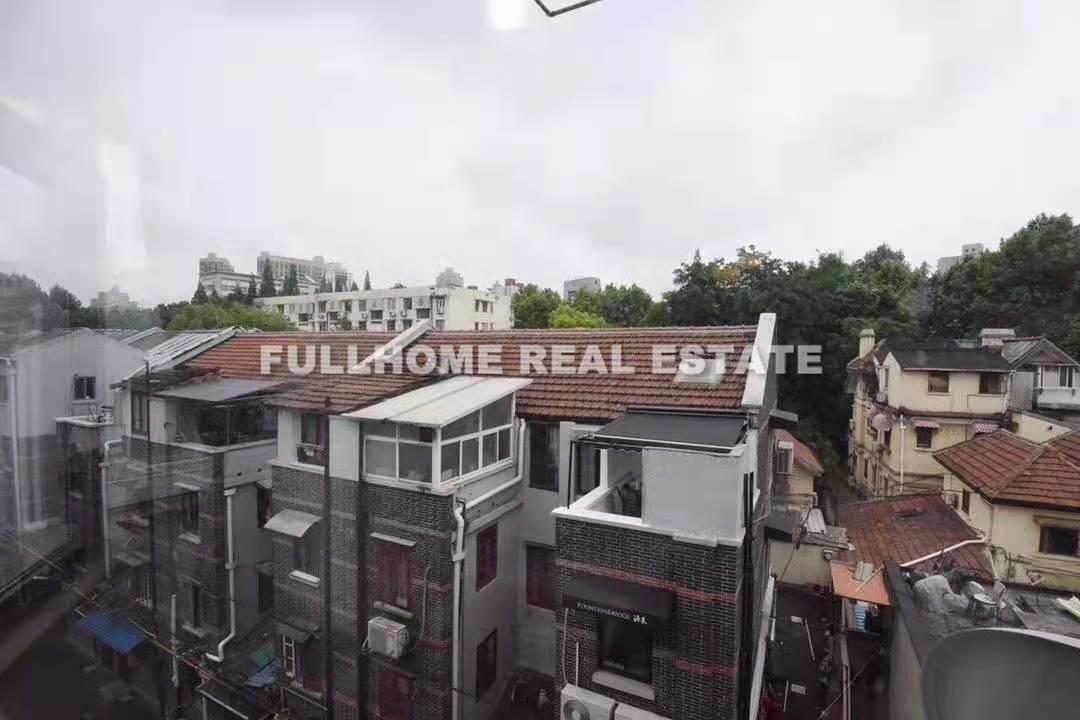 Lane1-500 Tianping Road Old House - Interior view 4, Shanghai rental property