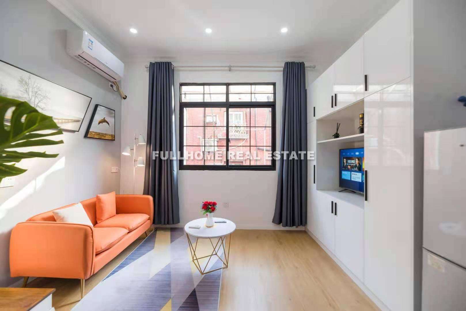 Lane 1-300 Yongjia Road Old House  - 1 bedroom apartment in Shanghai, Xintiandi, Downtown