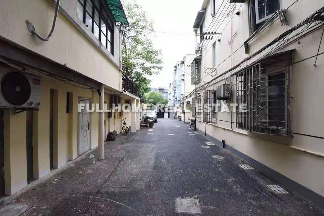 Lane1-500 Tianping Road Old House - Interior view 5, Shanghai rental property