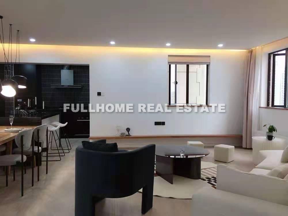  Jinwei Apartment - 3 bedroom apartment in Shanghai, Xintiandi, Downtown