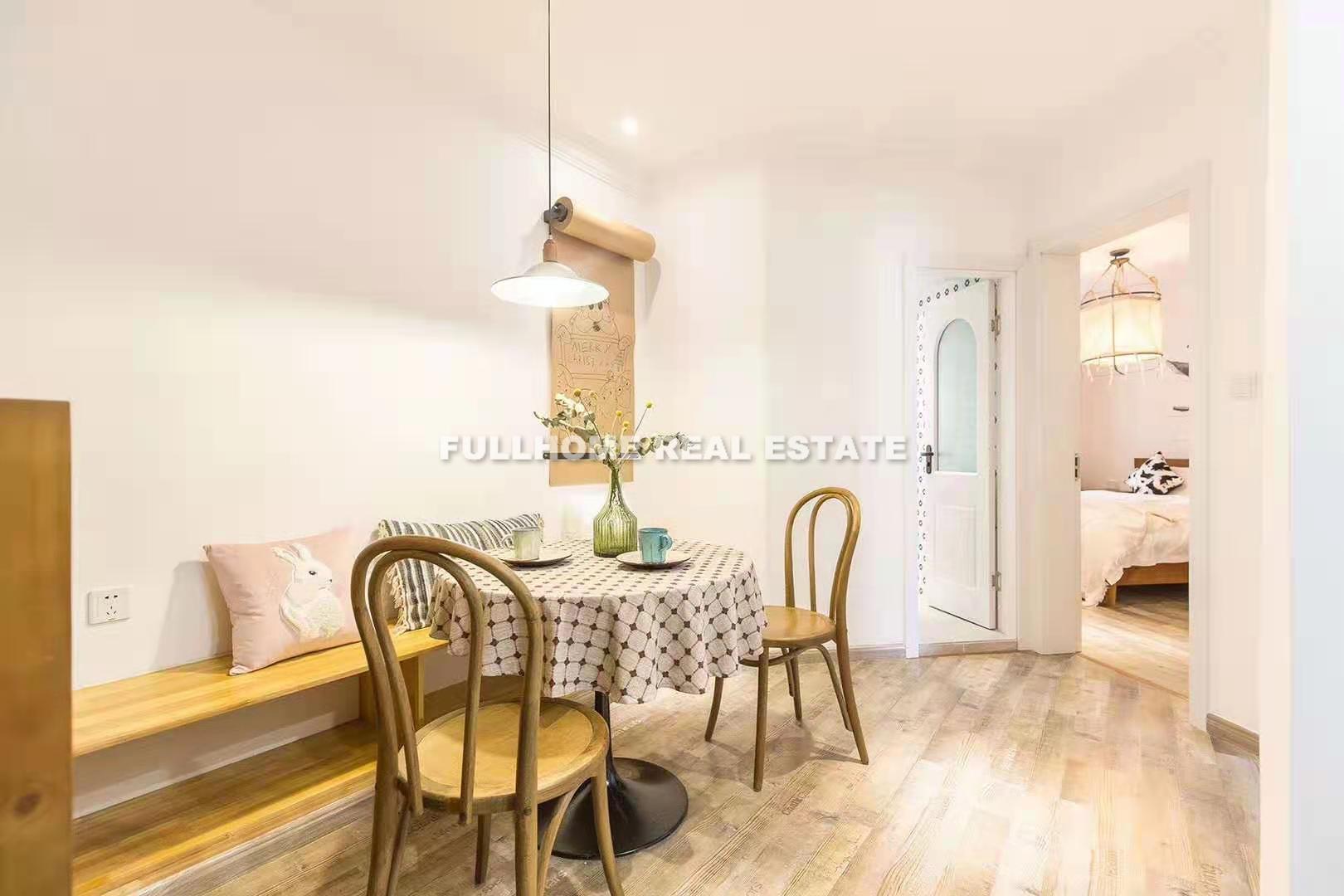Same compound: Nantian Apartment, 2 bedrooms in Shanghai