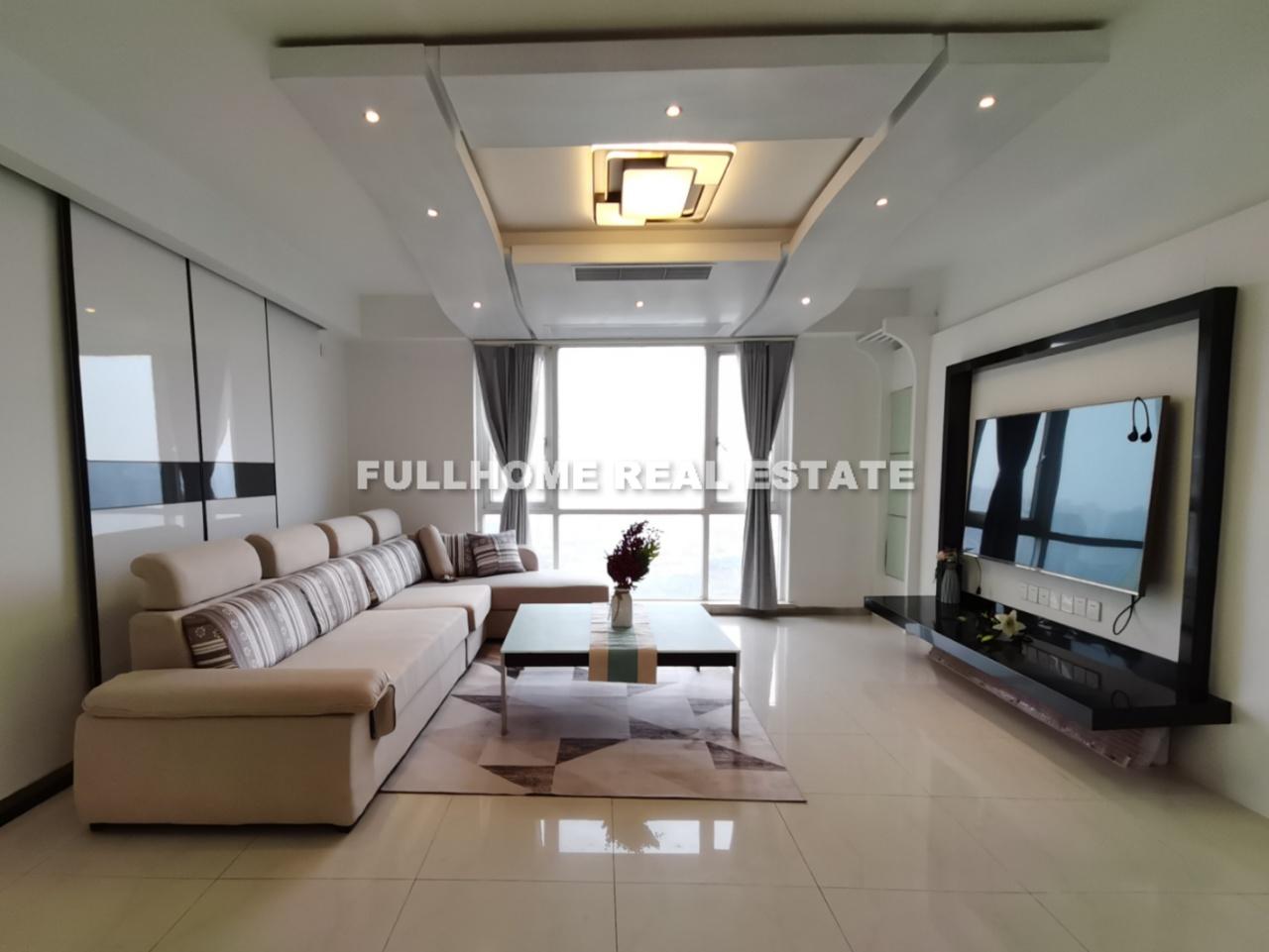 Park View - 3 bedroom apartment in Shanghai, Zhongshan Park, Downtown