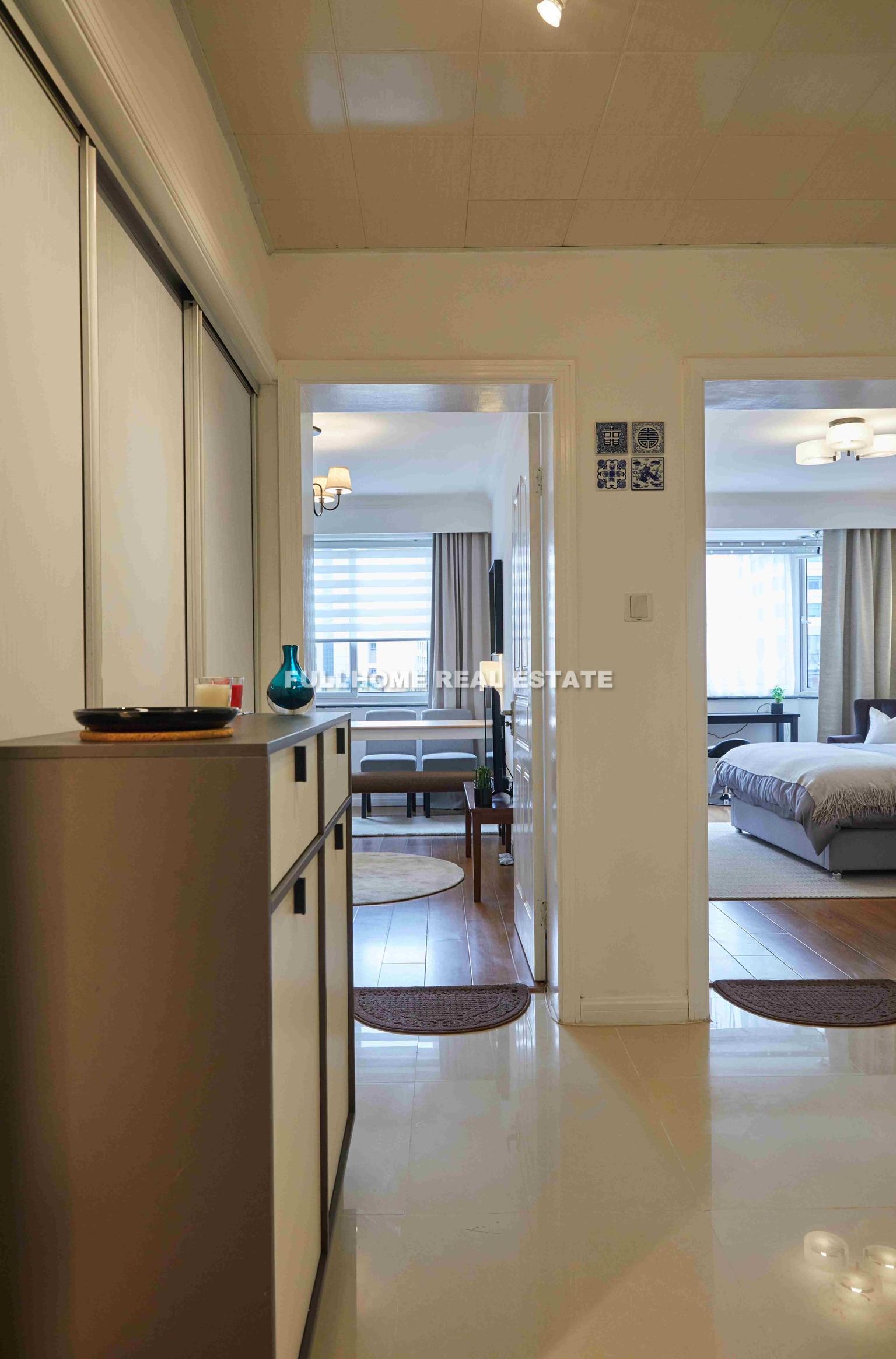 Nanyang Mansion - 1 bedroom apartment in Shanghai, Jing An, Downtown