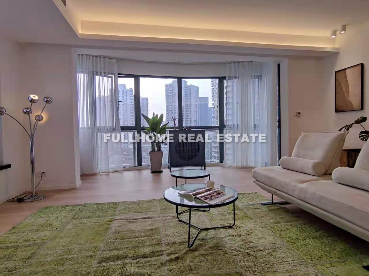 Jing An Li She - 4 bedroom apartment in Shanghai, Jing An, Downtown