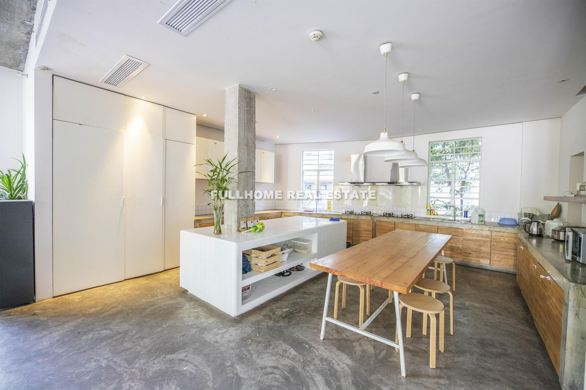 Similar property: Base Serviced Apartment @Tianyaoqiao, 1 bedrooms, 31 sqm in Shanghai