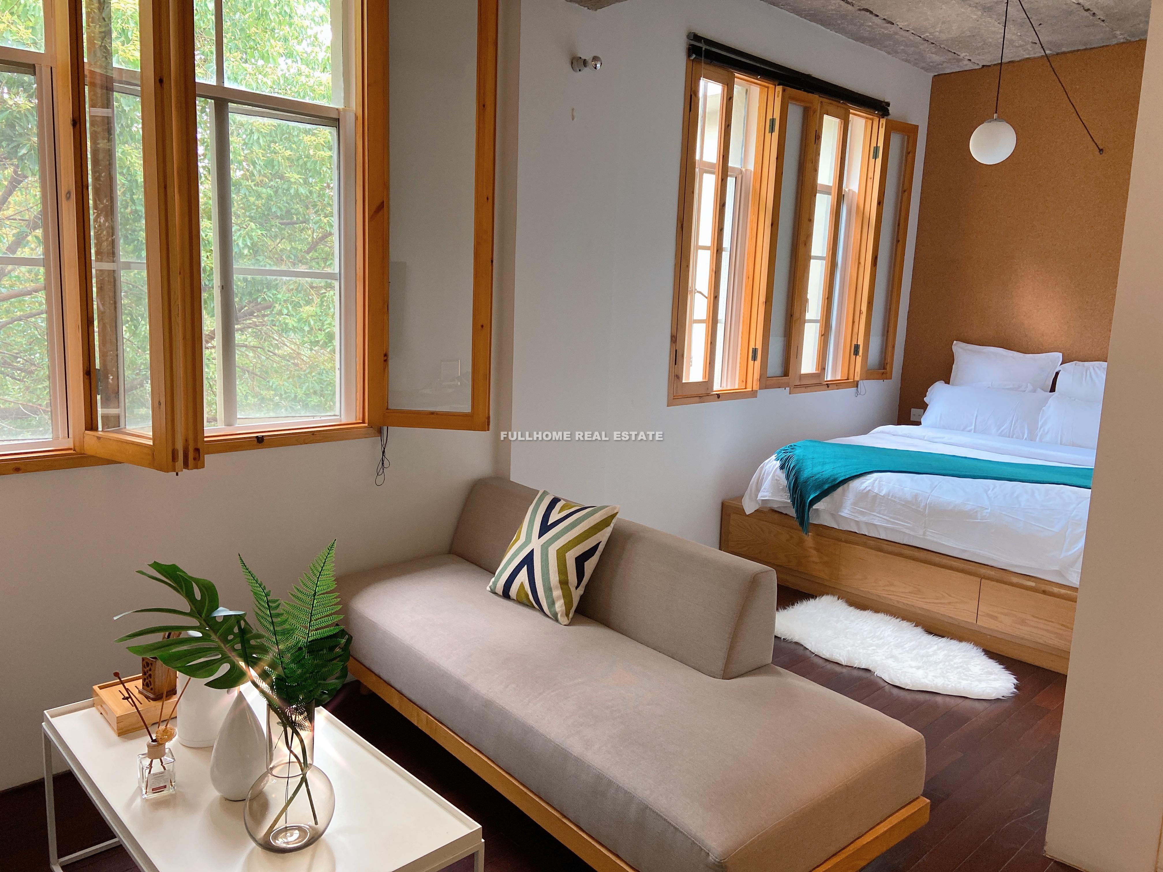 Same compound: Base Serviced Apartment @Tianyaoqiao, 1 bedrooms in Shanghai