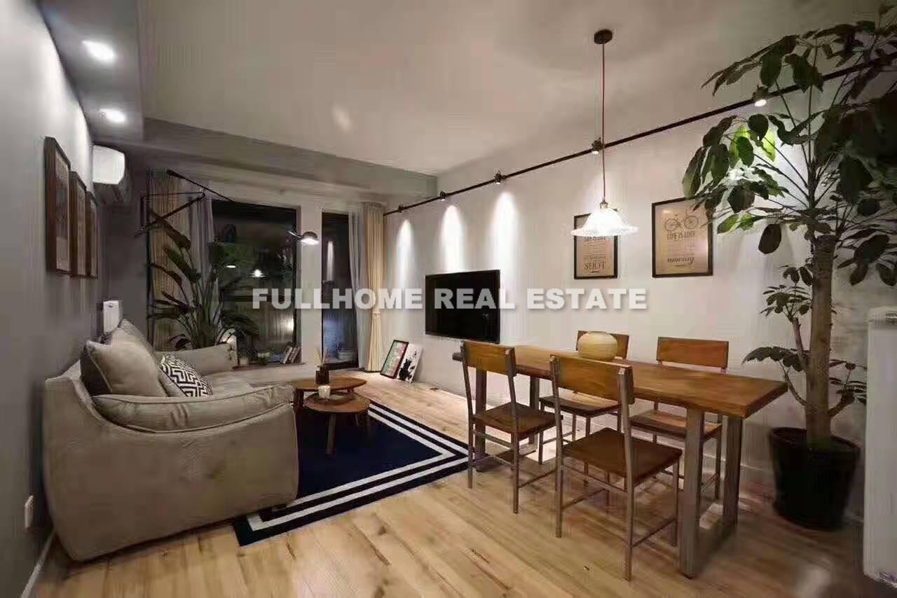 Similar property: Luoshan Garden, 2 bedrooms, 100 sqm in Shanghai