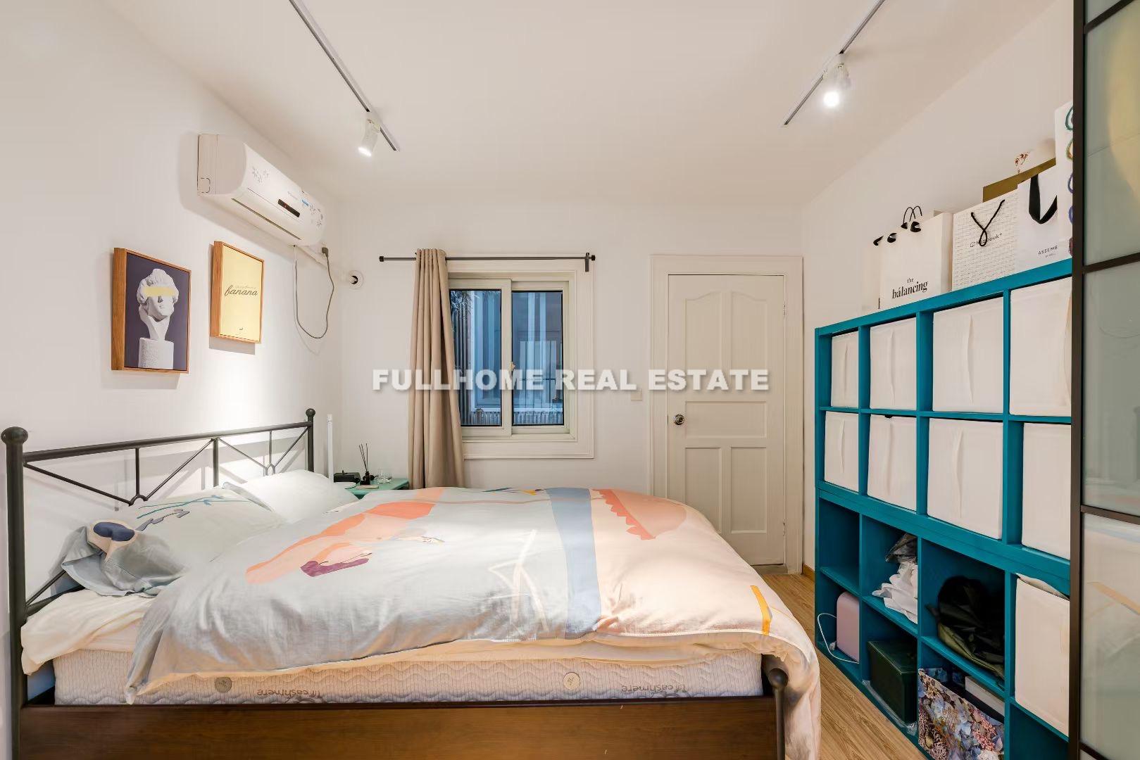 Lane 1-300 East Zhaohua Old House - Interior view 6, Shanghai rental property
