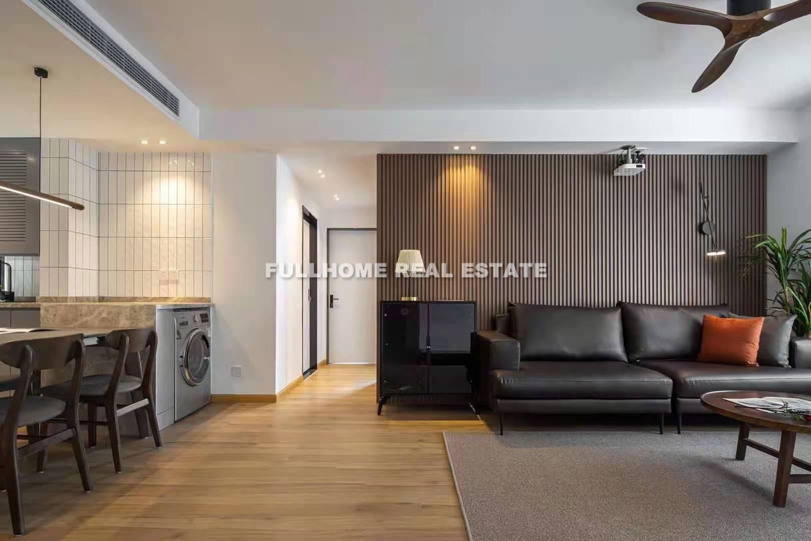 Top Of City - 2 bedroom apartment in Shanghai, People Square, Downtown