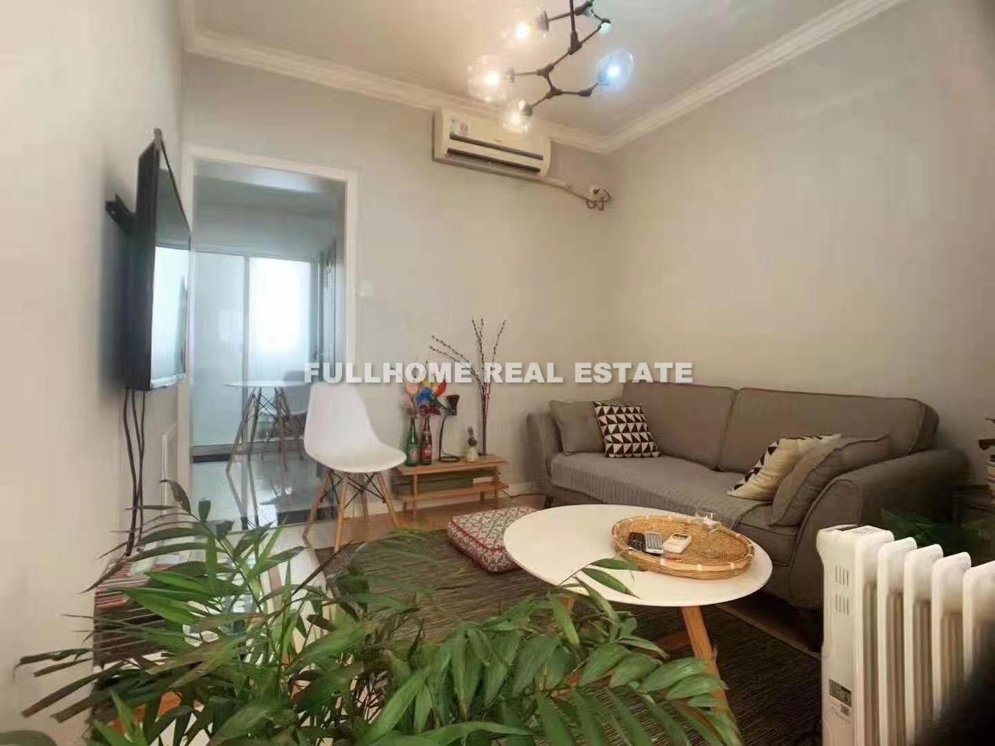 Same compound: Mao Ming Apartment, 1 bedrooms in Shanghai