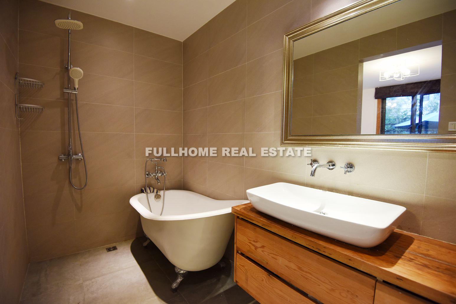 Lane 1-3000 West Yan An Road Old House - Interior view 14, Shanghai rental property