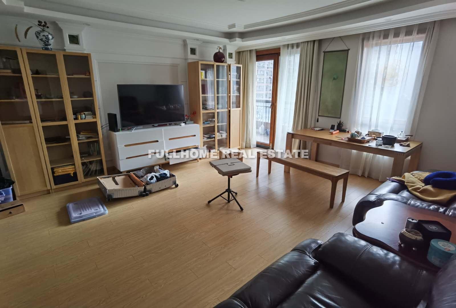 Gubei International Plaza - 4 bedroom apartment in Shanghai, Gubei, Hongqiao