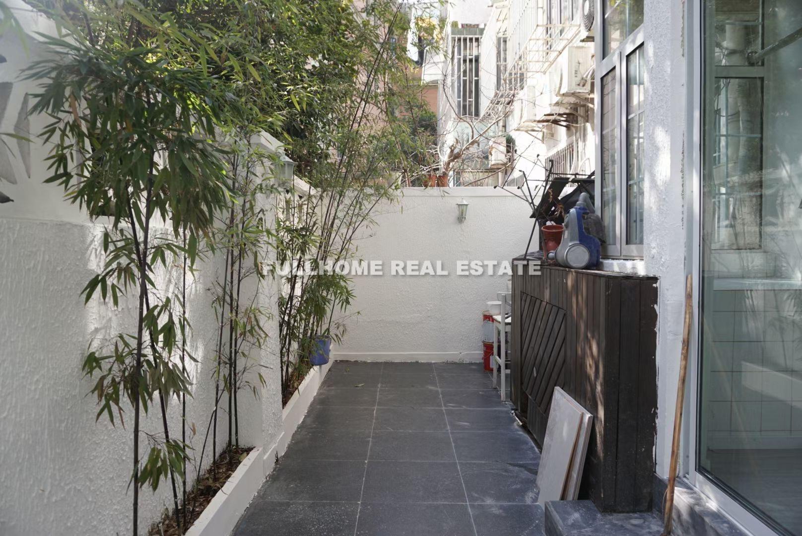 Lane 1501-2500 Middle Huaihai Road Old House	 - Interior view 4, Shanghai rental property