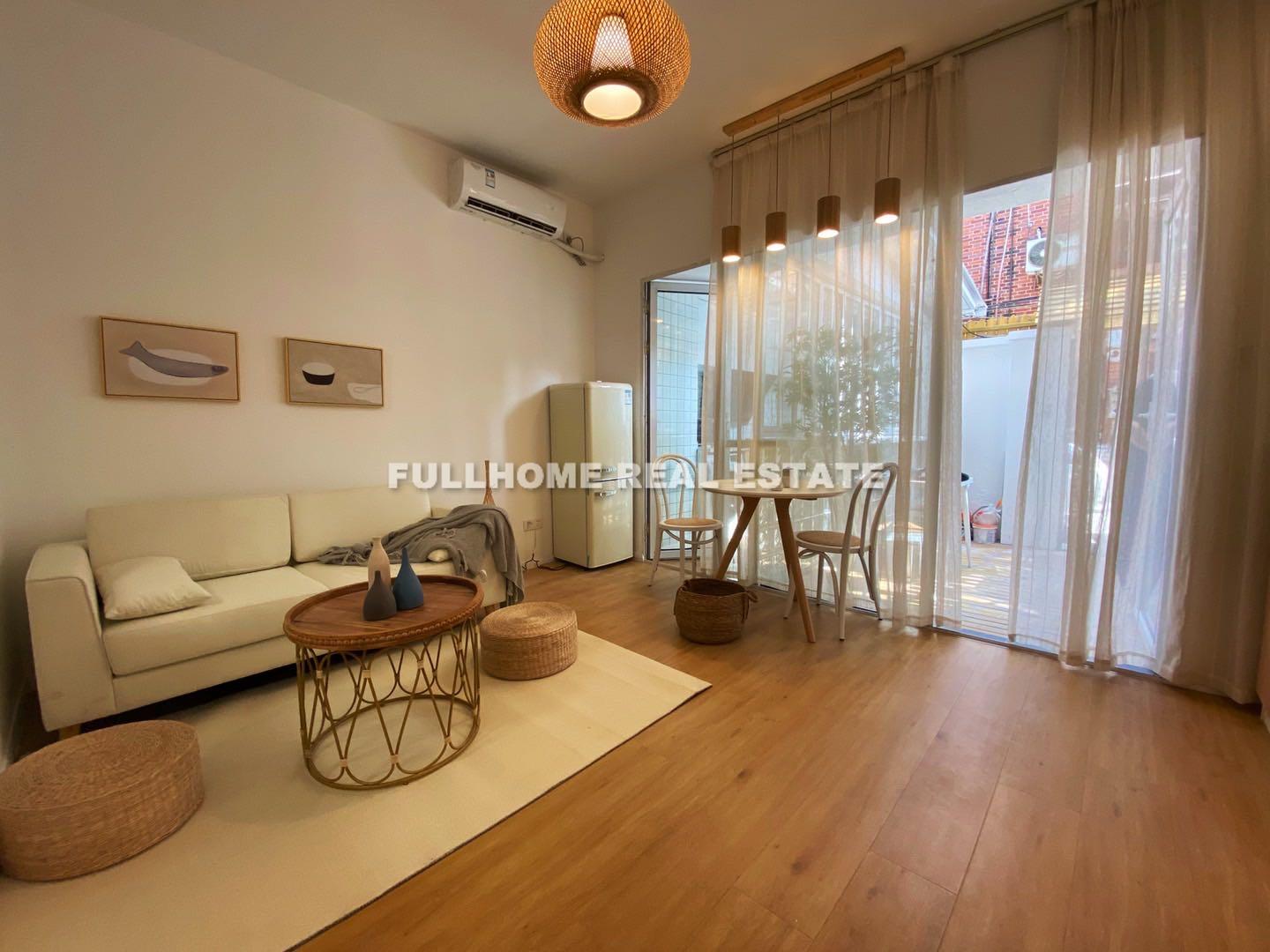 Same compound: Wen Yuan Fang, 1 bedrooms in Shanghai