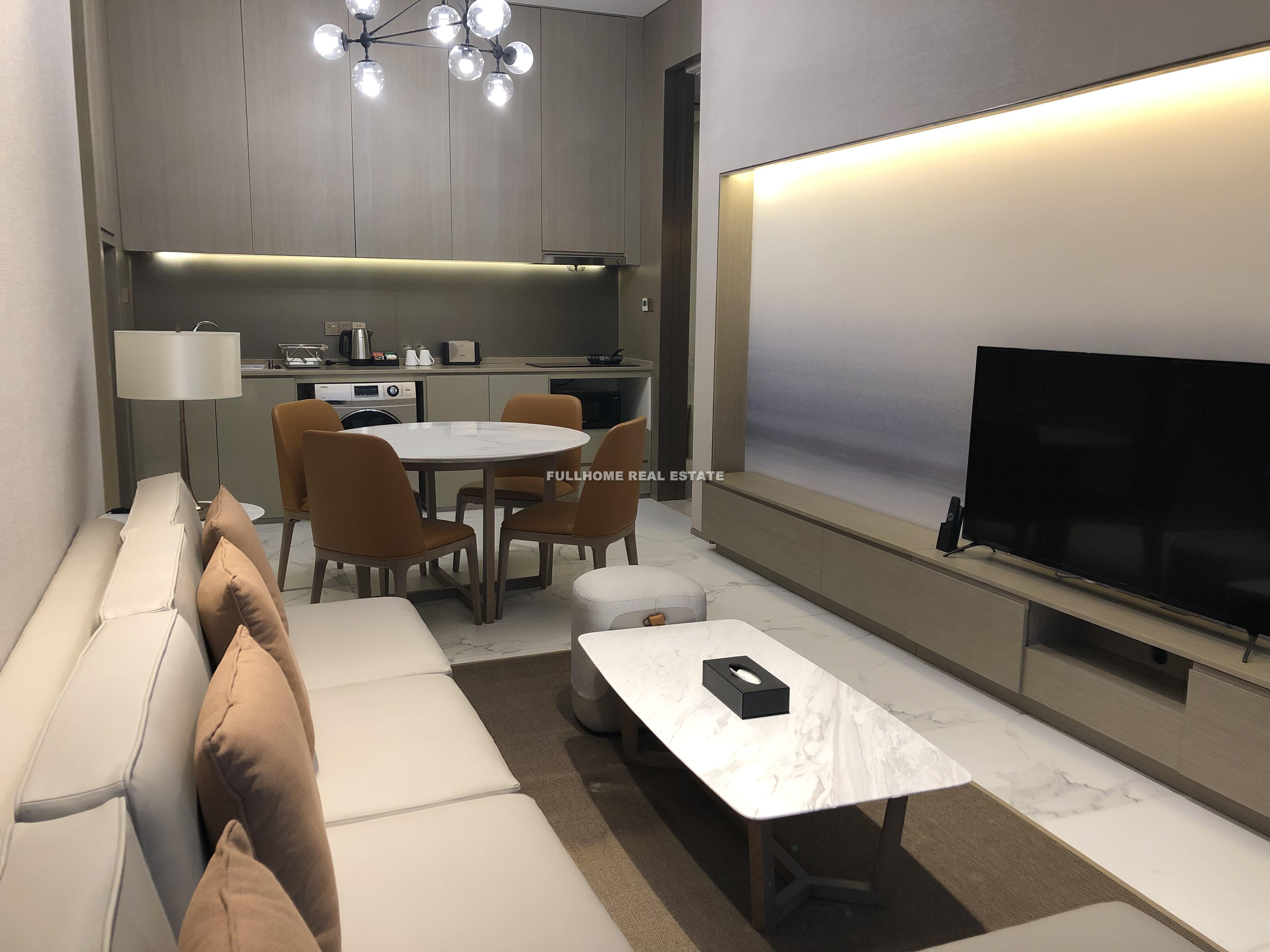 Same compound: Sincere Residence Hongqiao, 1 bedrooms in Shanghai