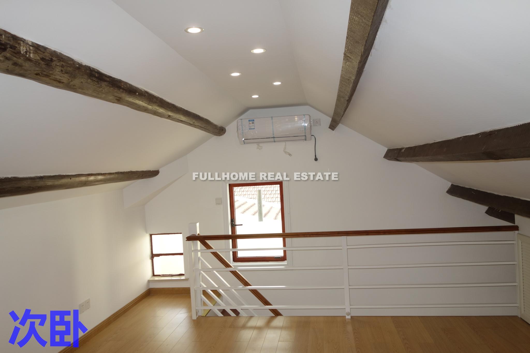 Lane 500-1000 Julu Road Old House	 - Interior view 4, Shanghai rental property