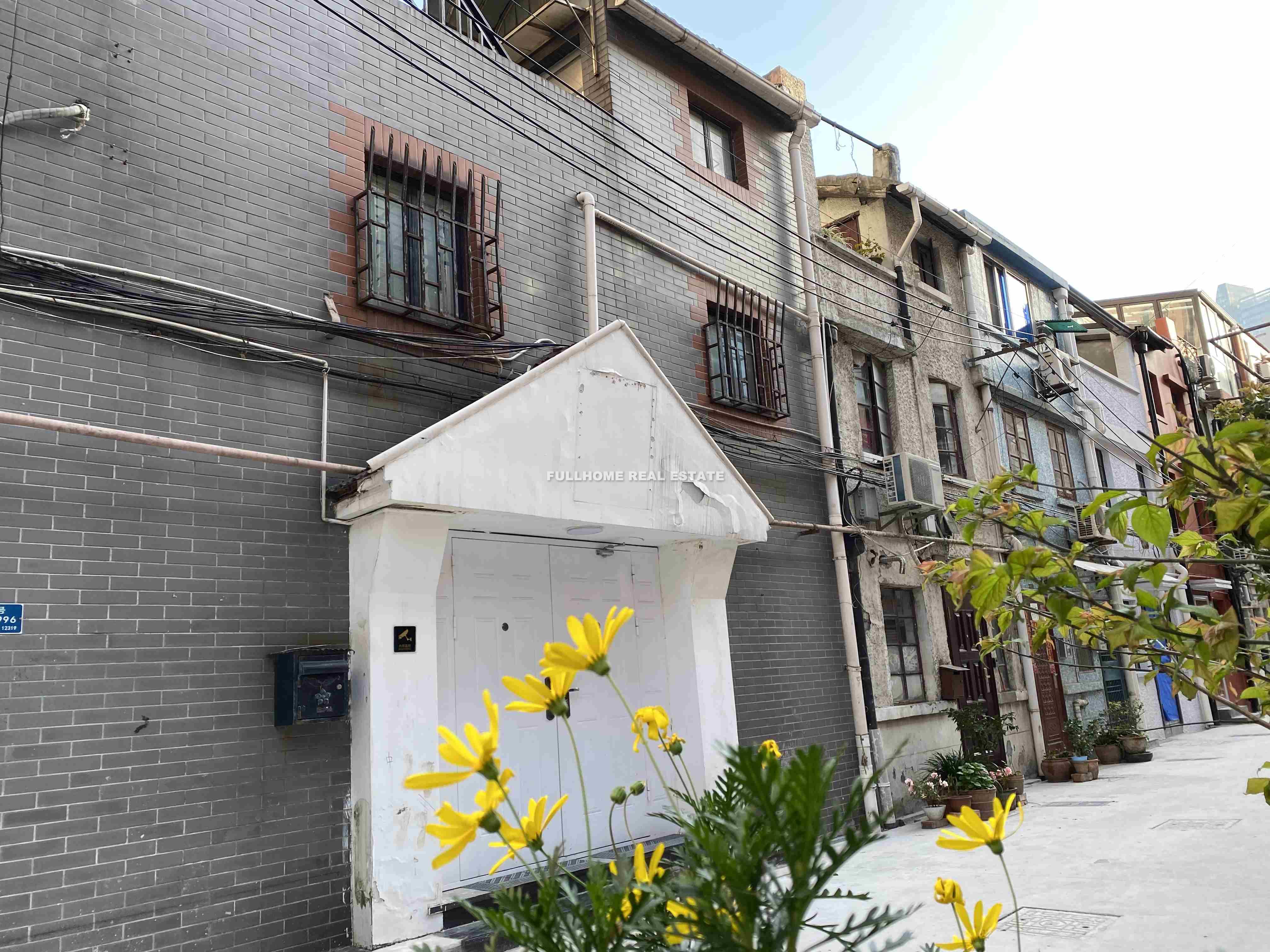 Lane 1-1000 North Shanxi Road Old House - Interior view 11, Shanghai rental property