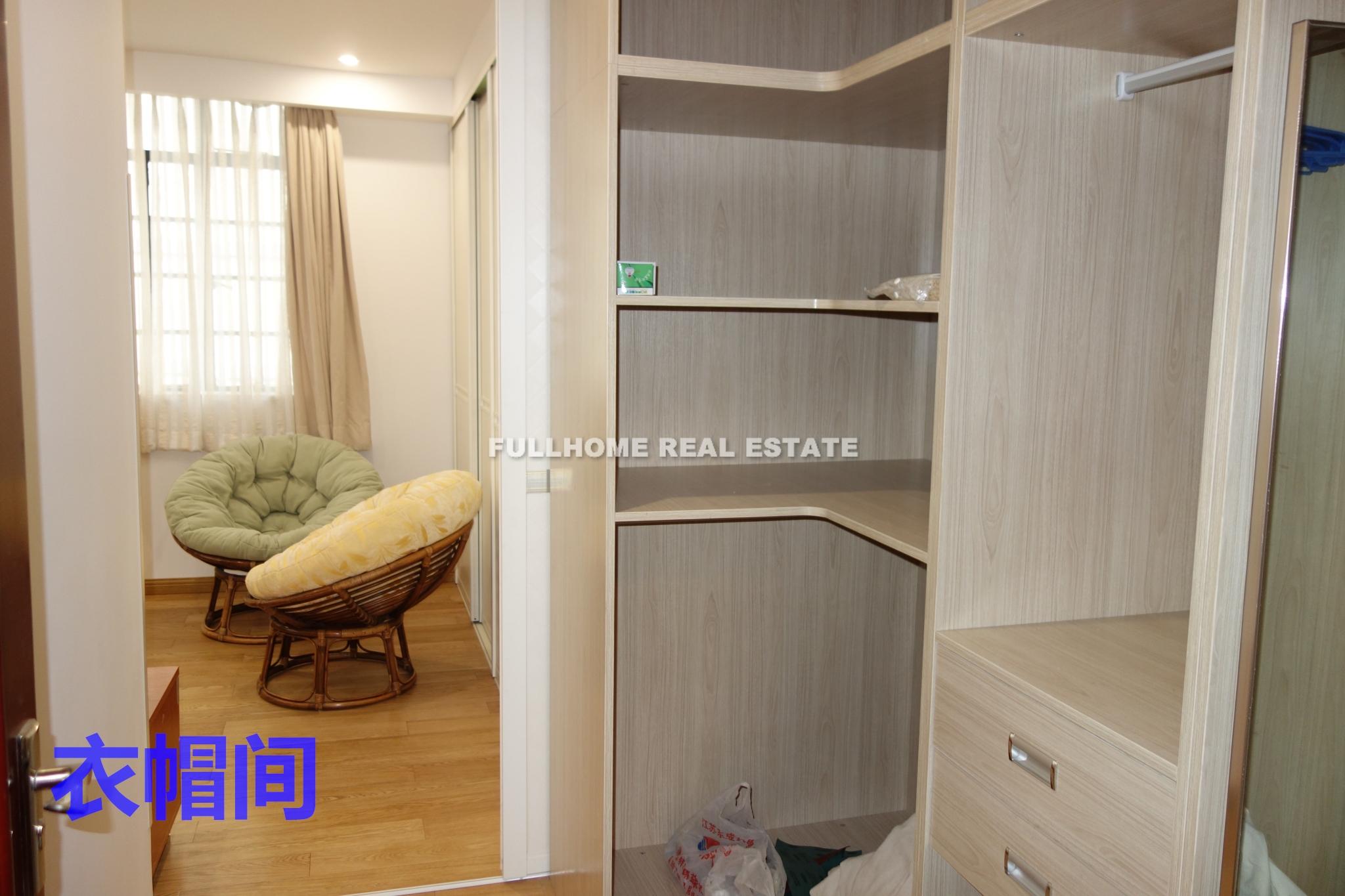 Lane 500-1000 Julu Road Old House	 - Interior view 5, Shanghai rental property