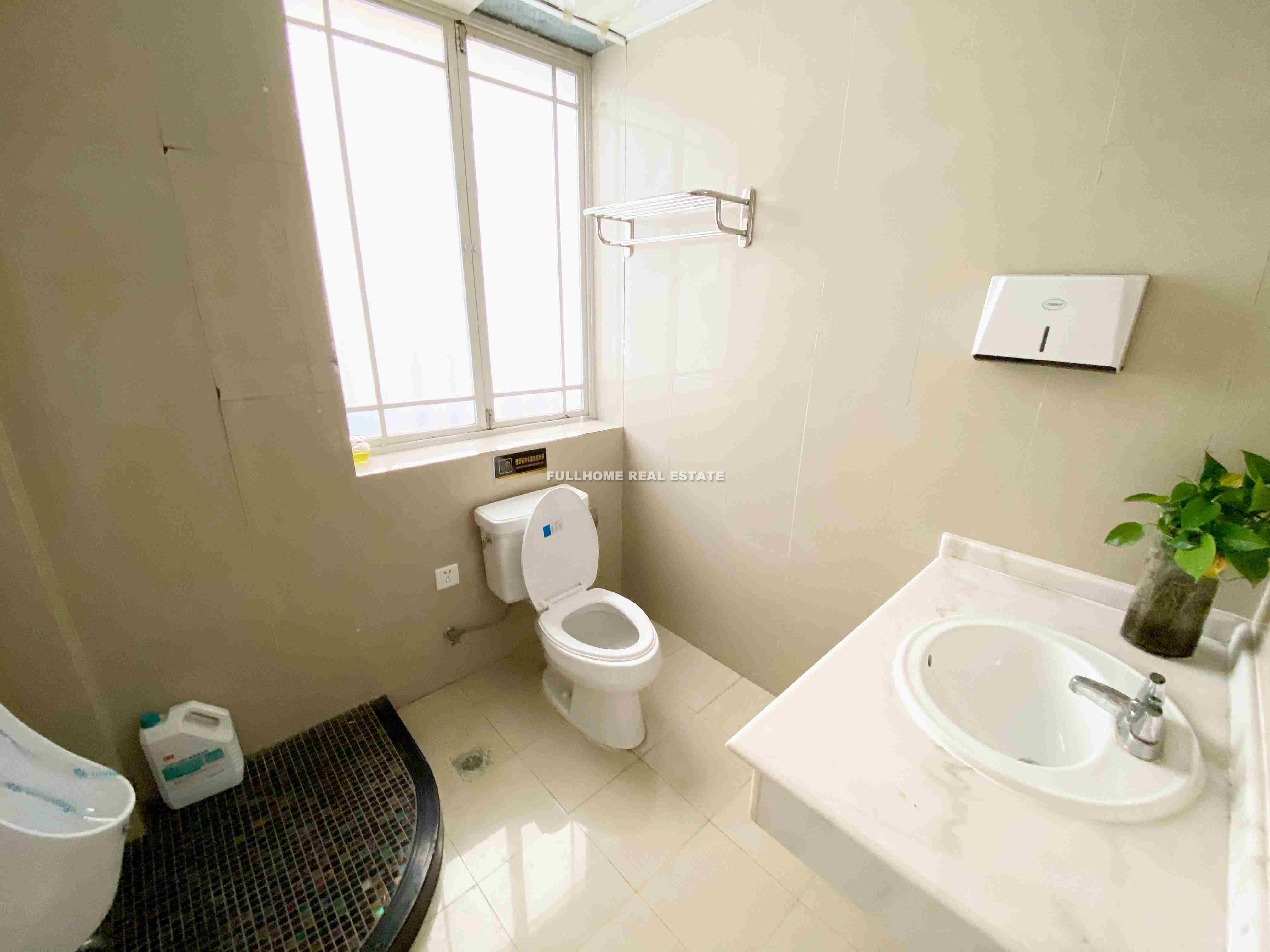Lane 1-1000 North Shanxi Road Old House - Interior view 8, Shanghai rental property