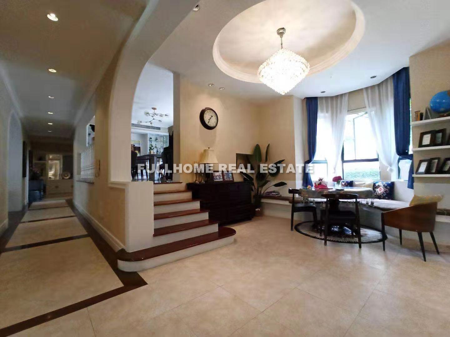 Violet Country Villa - 5 bedroom apartment in Shanghai, Qingpu, Suburb