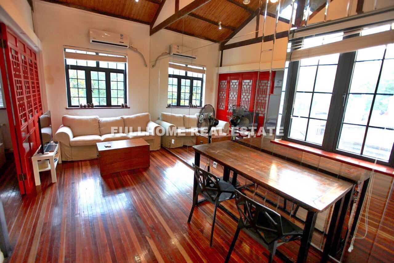 Lane 1-1000 Nanchang Road Old House - 2 bedroom apartment in Shanghai, FFC, Downtown