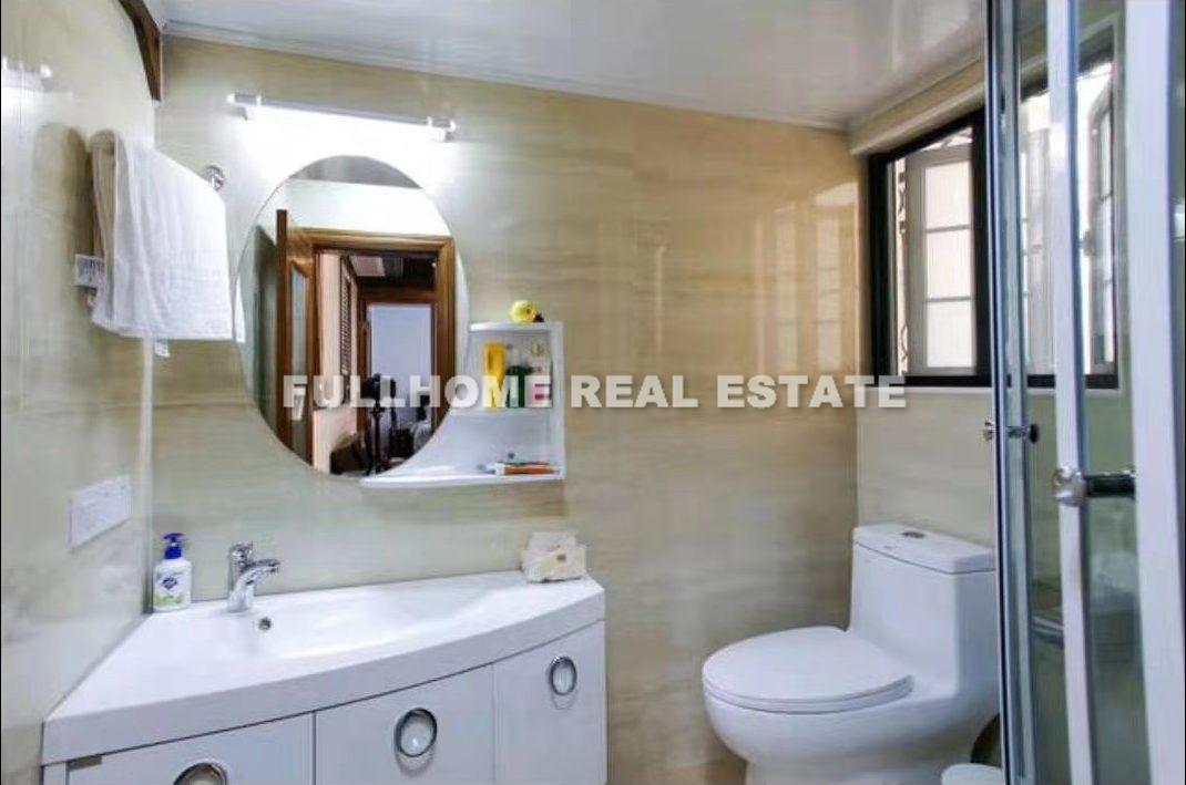 Lane 1-200 Kangping Road Old House	 - Interior view 7, Shanghai rental property