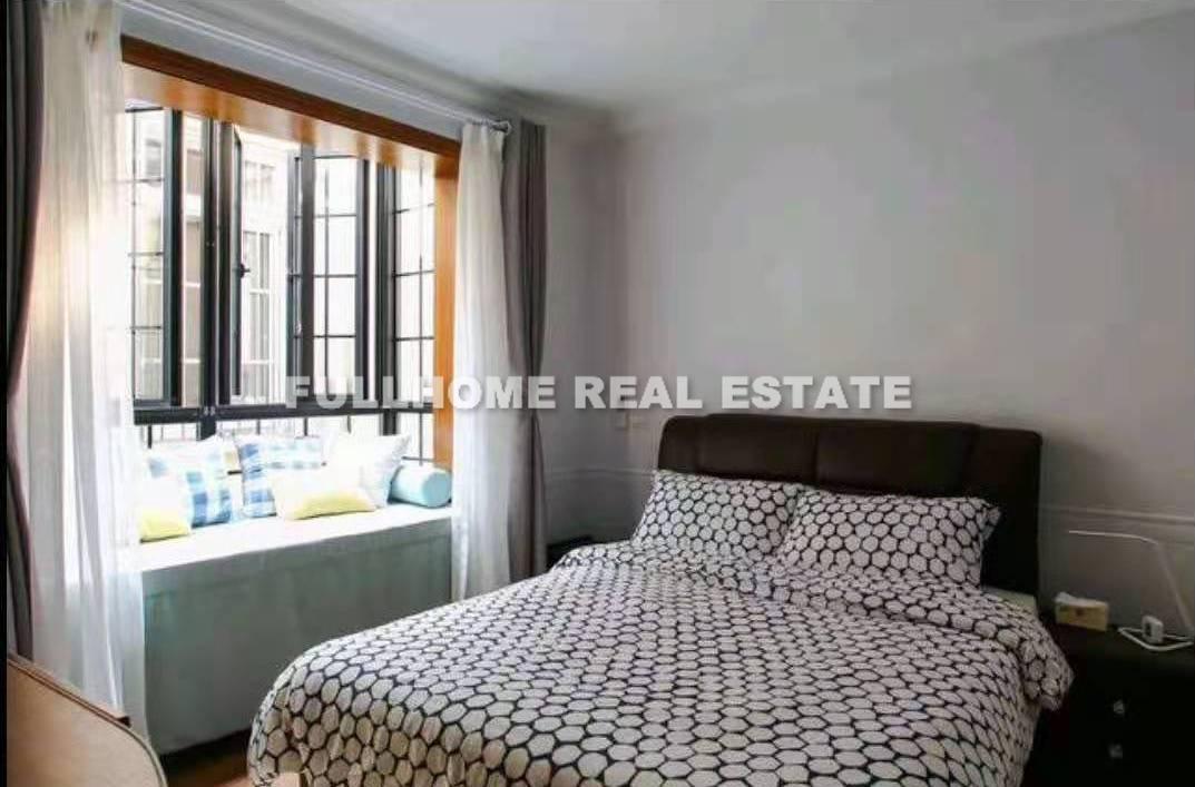 Lane 1-200 Kangping Road Old House	 - Interior view 4, Shanghai rental property