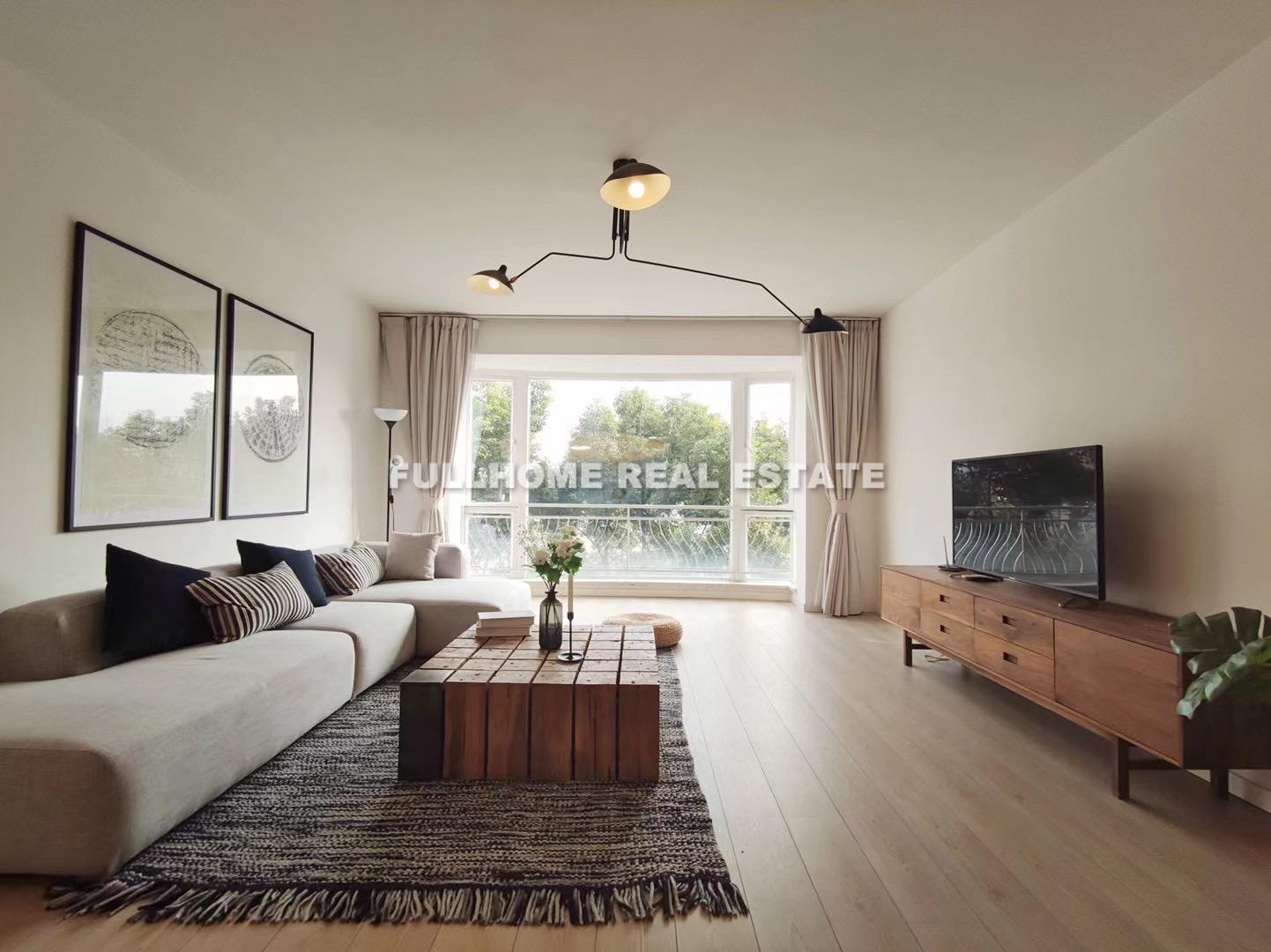 The Summit - 3 bedroom apartment in Shanghai, FFC, Downtown