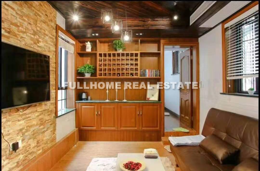 Lane 1-200 Kangping Road Old House	 - Interior view 8, Shanghai rental property
