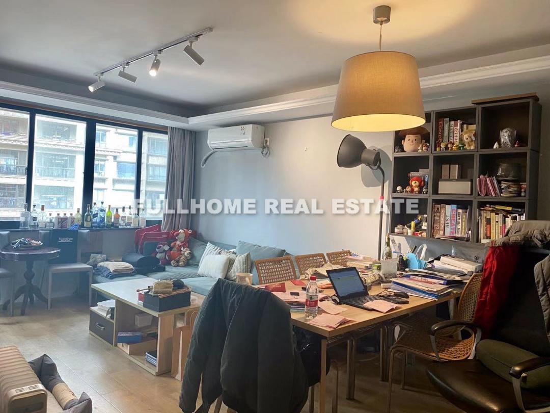 Wutong Garden - 3 bedroom apartment in Shanghai, Xujiahui, Downtown