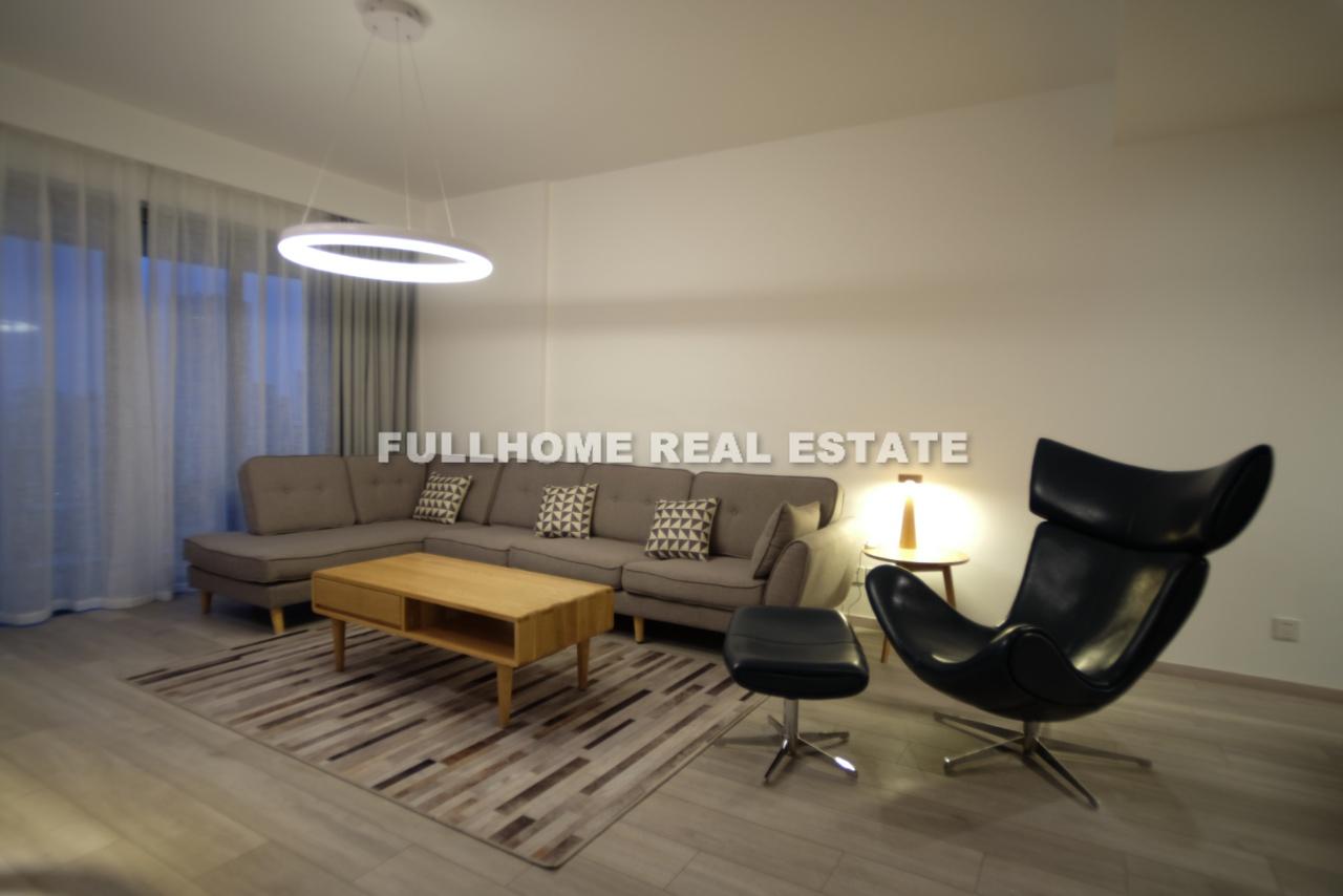Jing An Four Seasons - 3 bedroom apartment in Shanghai, Jing An, Downtown