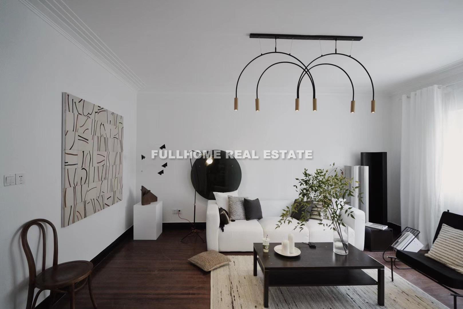 Lane 1-100 Xinle Road Old House - 1 bedroom apartment in Shanghai, FFC, Downtown