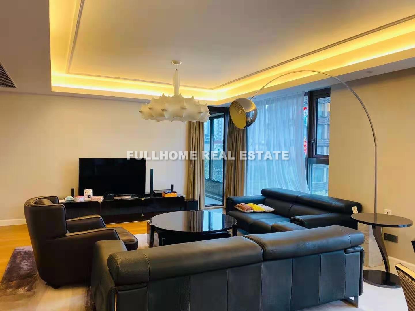Grand Summit - 3 bedroom apartment in Shanghai, Jing An, Downtown