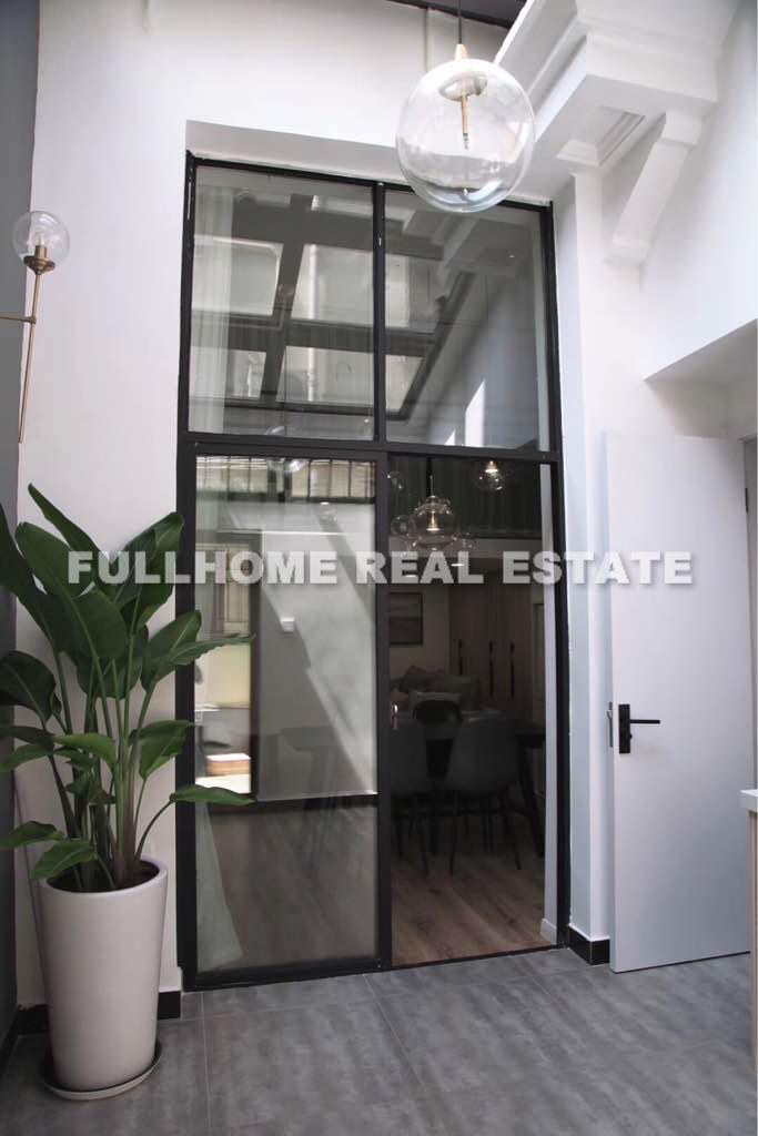Lane 1-100 Fenyang Road Old House - Interior view 3, Shanghai rental property