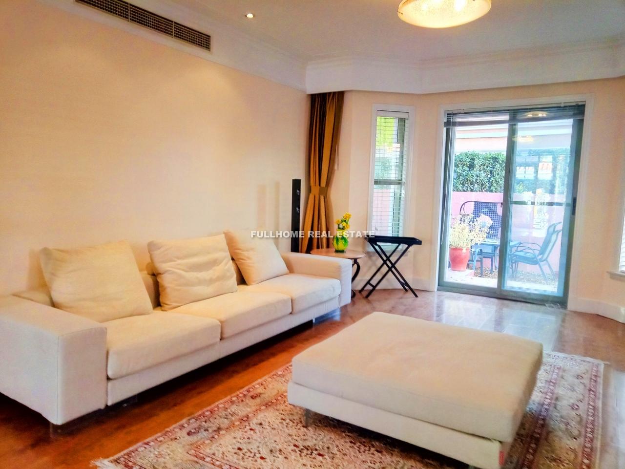 Similar property: Beijing Riviera, 4 bedrooms, 270 sqm in Beijing
