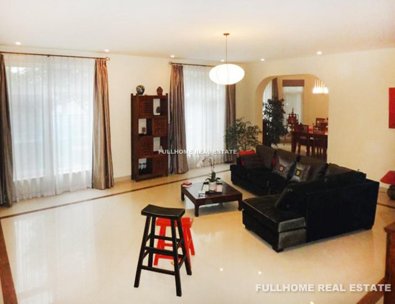 Same compound: Quanfa Garden, 4 bedrooms in Beijing