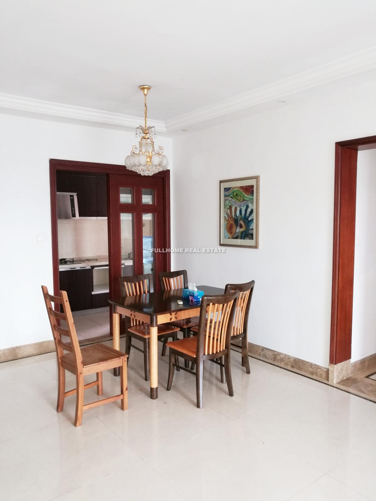 Similar property: Park Royal, 3 bedrooms, 118 sqm in Guangzhou