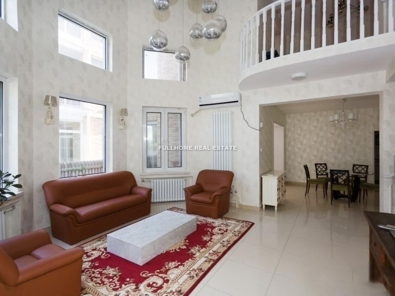 Similar property: Capital Paradise, 4 bedrooms, 229 sqm in Beijing