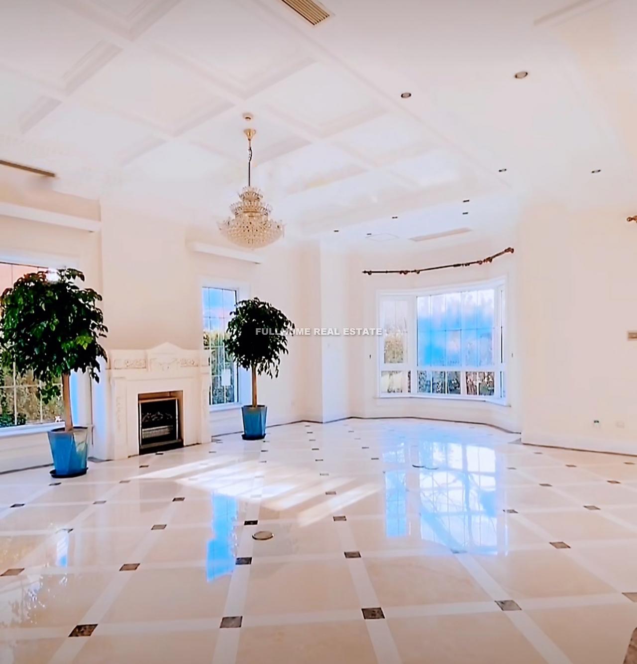 Le Leman Lake Villa - 5 bedroom apartment in Beijing, Shunyi