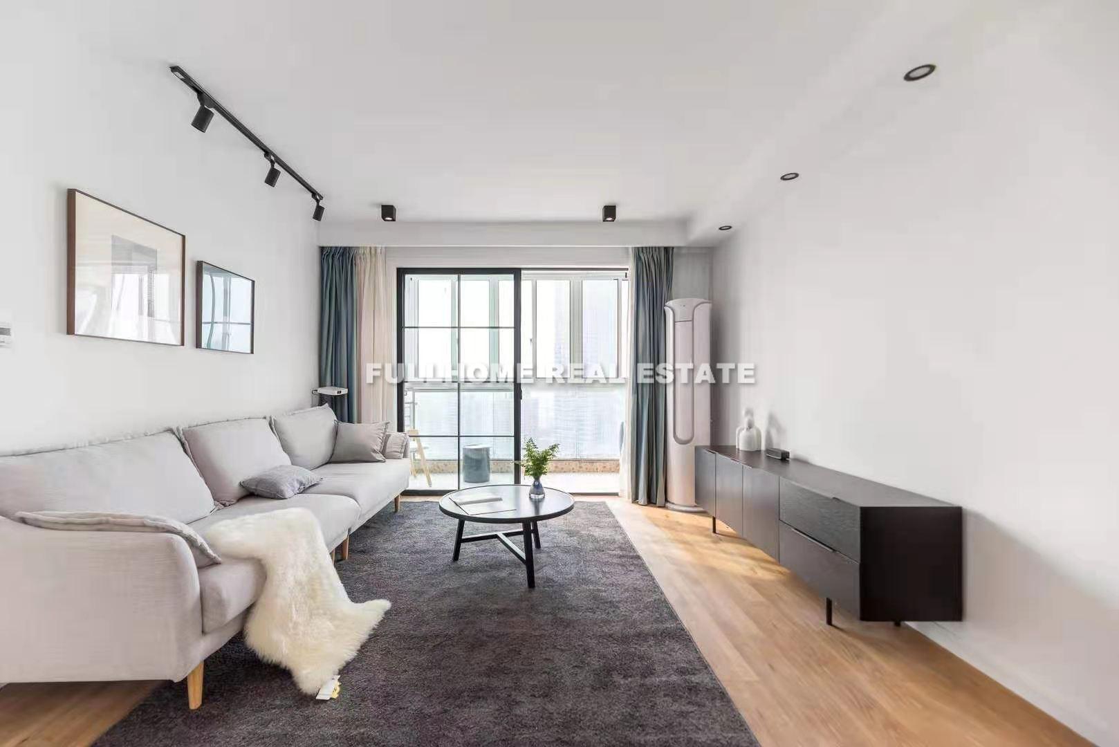 First Block - 2 bedroom apartment in Shanghai, Jing An, Downtown