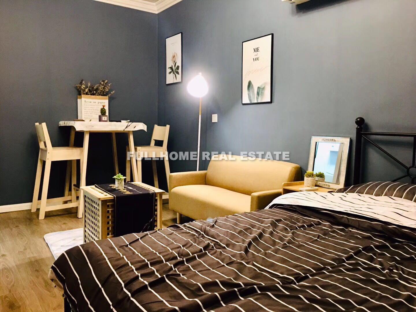 Lane 201-400 West Jianguo Road Old House  - 2 bedroom apartment in Shanghai, FFC, Downtown